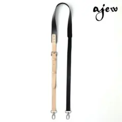 144.【美品】ajew★エジュー 携帯ストラップ ブラック×ベージュ