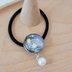 和風花柄のヘアゴム パール付　ガラスカボション　ハンドメイド　No.103