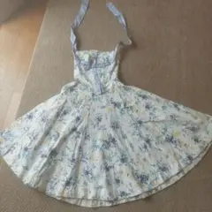 花柄ノースリーブワンピース