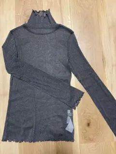 【美品1点限り】アーバンリサーチ グレー タートルネック シアー ラメ 長袖