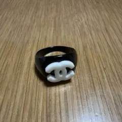 CHANEL ココマーク リング ブラック ホワイト