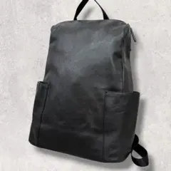 美品✨イアパピヨネ レザースタンドリュック 黒 A4 完売品 バックパック⁠のサムネイル