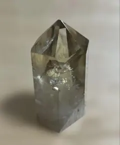 スモーキークォーツ（煙水晶）のポイント（六角柱）パワーストーン