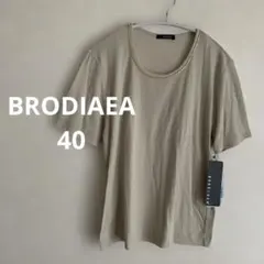 タグ付き　BRODIAEA ビジュー付きカットソー　ベージュ　40 ☺︎のサムネイル