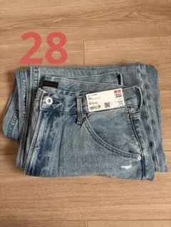 〔新品タグ付き〕　UNIQLO バギーカーブジーンズ　28