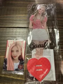 IVE DIVE JAPANくじ A賞 BIGアクリルスタンド レイ - Mercari