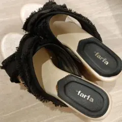 farfa フリンジ付きサンダル ブラック