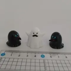 ゴーストフィギュアセット（白・黒）