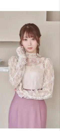 RoseMuse gathered sleeve lace tops