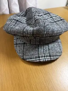 GU グレー系チェック柄キャスケット