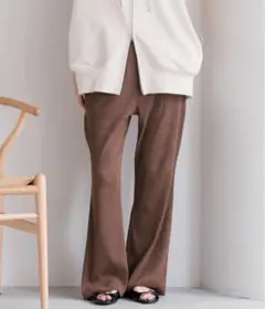 ローリーズファーム　カットリブセミフレアパンツ　Mサイズ