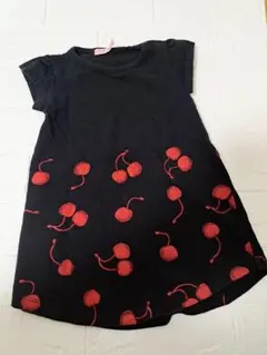 オジコ　 ワンピース 2A　75 80 85 さくらんぼ　女の子　半袖Tシャツのサムネイル