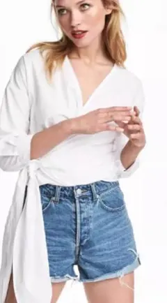 H&M コットンラップブラウス