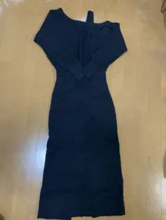 リリーブラウン　ワンショルダーニットワンピース