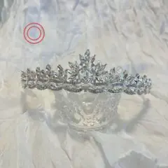 ウェディングティアラ　結婚式　ブライダル　ティアラ　ウェディング