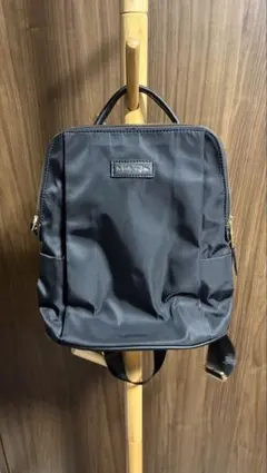 美品✨】モンテロッソ レザーリュック A4収納可 シボ革 大容量 カーキ 