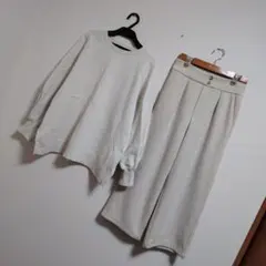 まとめ売り*コーデ売り*ワントーン*冬コーデ*トレーナー*パンツ*キレイめ*ママ
