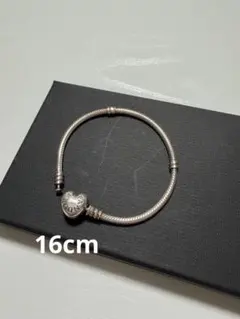 Pandora シルバーブレスレット ハートクラスプのサムネイル