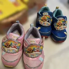 アンパンマン キッズシューズ 16cm ピンク　15cmブルー