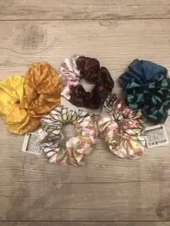 鬼滅の刃柄　シュシュ プライズ景品 5個セット