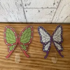 鬼滅の刃　くら寿司　コラボ　胡蝶しのぶ　栗花落カナヲ　ピック　２種セット