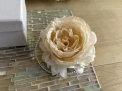 ハンドメイドコサージュ
