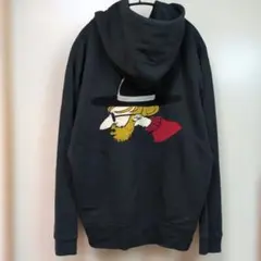 レフトアローンパーカー