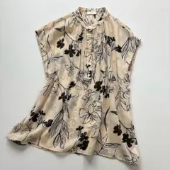 美品✨️Ballsey ワイルドフラワープリント バンドカラーブラウス 完売品❁ 美品✨️Ballsey ワイルドフラワープリント バンドカラーブラウス 完売