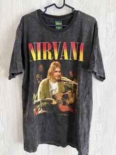 【美品】NIRVANA ニルヴァーナ Tシャツのサムネイル