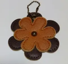 花型レザーキーホルダー ブラウン