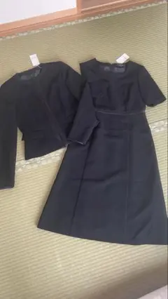 コムサイズム　冠婚葬祭礼服　ワンピース　ジャケット　2点