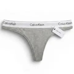 Calvin Klein グレー Tバックのサムネイル