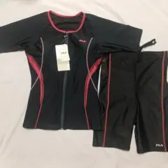 新品未使用品 FILAフィラ スポーツ用水着 上下セット 半袖 9号