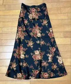 週末値下げ ローラアシュレイ LAURA ASHLEY ロングフレアスカート