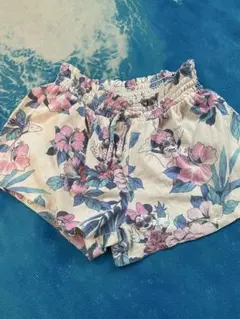 GAP Disney 花柄ハーフパンツ 5歳用