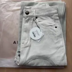 ALEXIASTAM デニムパンツ新品タグ付き