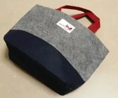 スヌーピーフェルトランチバッグ