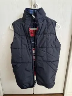 Tommy Hilfiger リバーシブル　ダウンベスト　140