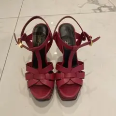 Yves Saint Laurent ピンクハイヒールのサムネイル