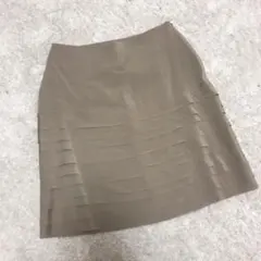 ブルネロクチネリ　スカート　美品のサムネイル