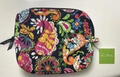 【新品、未使用】ベラブラッドリー　ポーチ(ミッキー、ミニー柄)