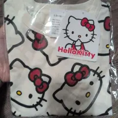 【新品】Hello Kitty 長袖Tシャツ　ロングティーシャツ　 新品タグ付き