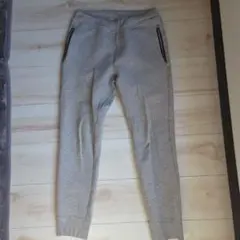 ユニクロ ジョガーパンツ