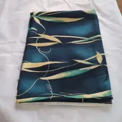 端切れ　ローズハウス 花柄布地 115(耳含む)×80cm