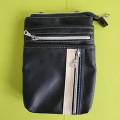 ショルダーバッグ　サコッシュ　ウエストポーチ　黒　メンズ