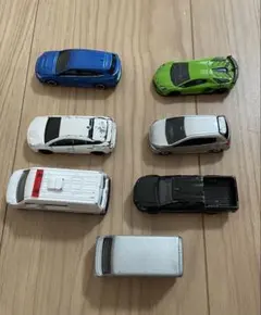 トミカ　ミニカー 7台セット 多様なデザイン