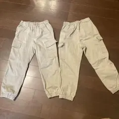 ユニクロ　カーゴパンツ130 2枚セット ベージュ