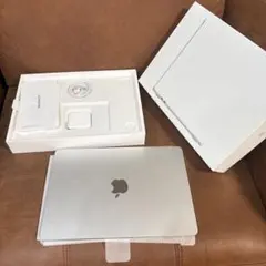 MacBook Air M3 13インチ 8GB 256GB バッテリー100% - メルカリ