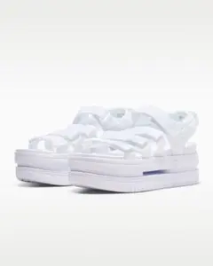 新品未使用NIKE アイコンクラシックサンダル24ホワイト