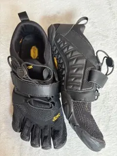 V-Train 2.0 20M7701Vibram FiveFingersのサムネイル